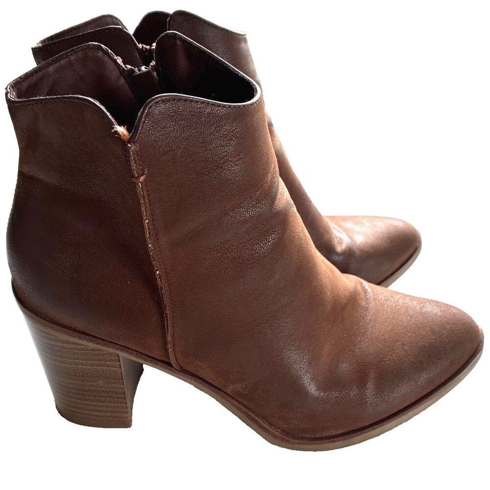 Mia Boots Womens Brown Ankle Booties Block  Heels Faux Leather Zip Size 10